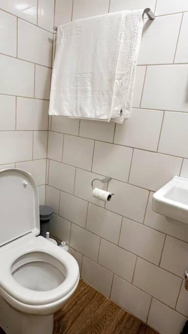 Cosy Quiet Single Studio Merton  Esterno foto